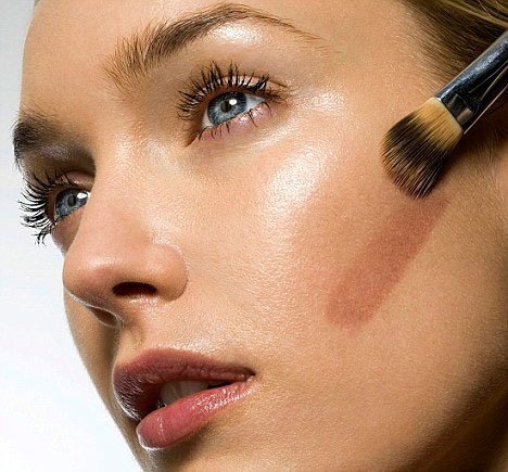 La mejor base de maquillaje MAC según tu piel - MujerGlobal